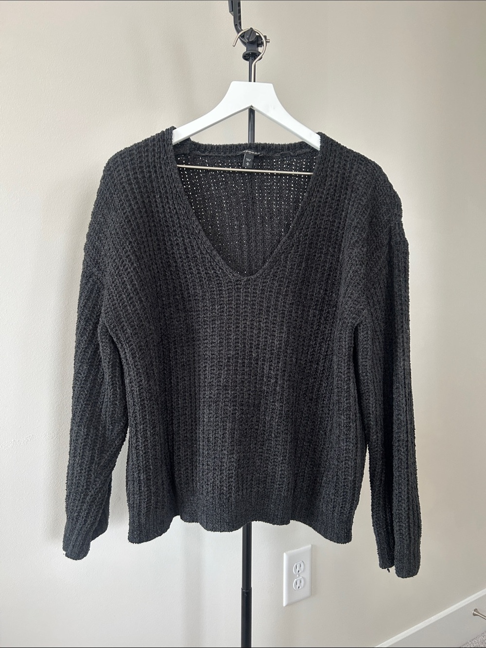 Express Black V-Neck Waffle Knit Sweater